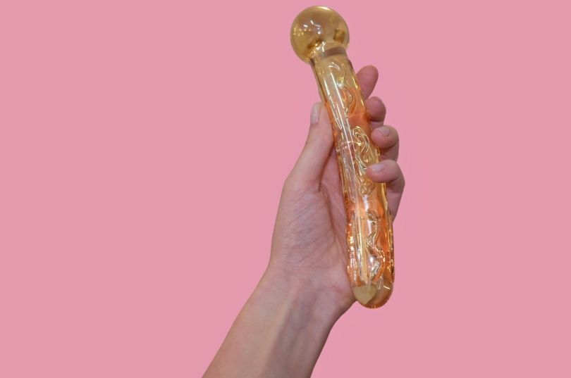 От чего зависит цена товаров для взрослых