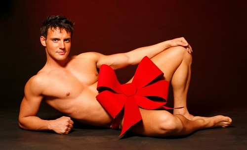 Топ-10 сексуальных подарков на День всех влюбленных, 23 февраля и 8 марта