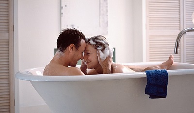 5 поз для секса под душем