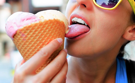 2 удобных позы для горлового минета