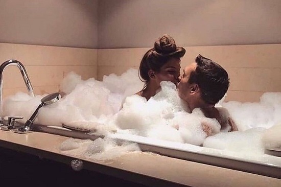 Где и как заняться любовью, чтобы не шуметь