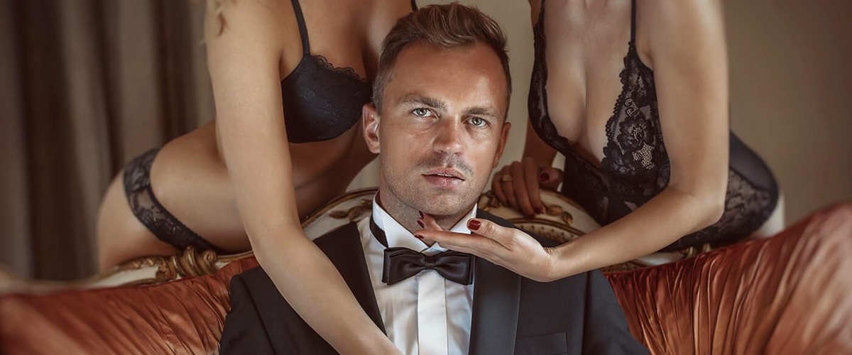 Почему мужчины обращаются к ночным бабочкам: психологические и социальные аспекты