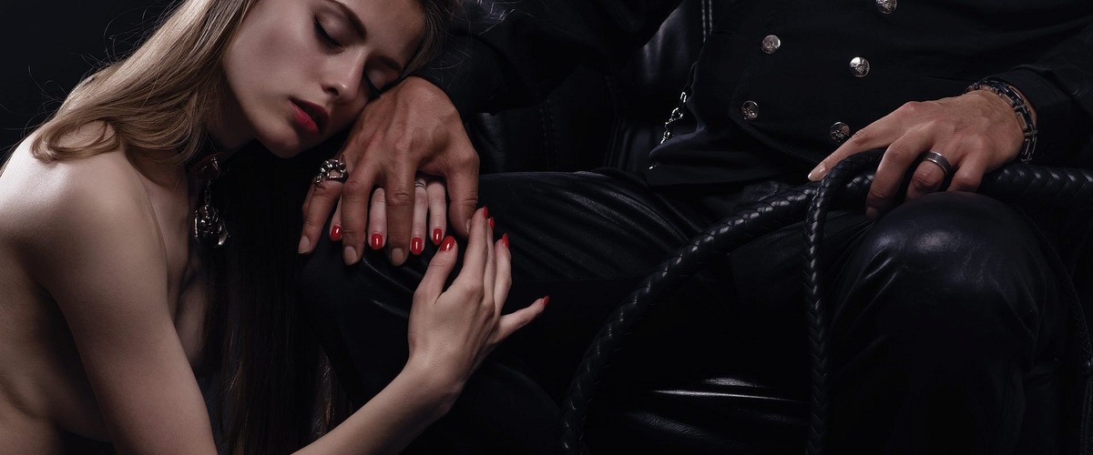 Исследуя глубины: где найти партнера по БДСМ