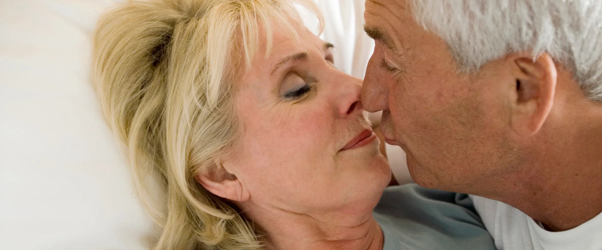 Радости секса пожилых людей, ломая стереотипы и табу