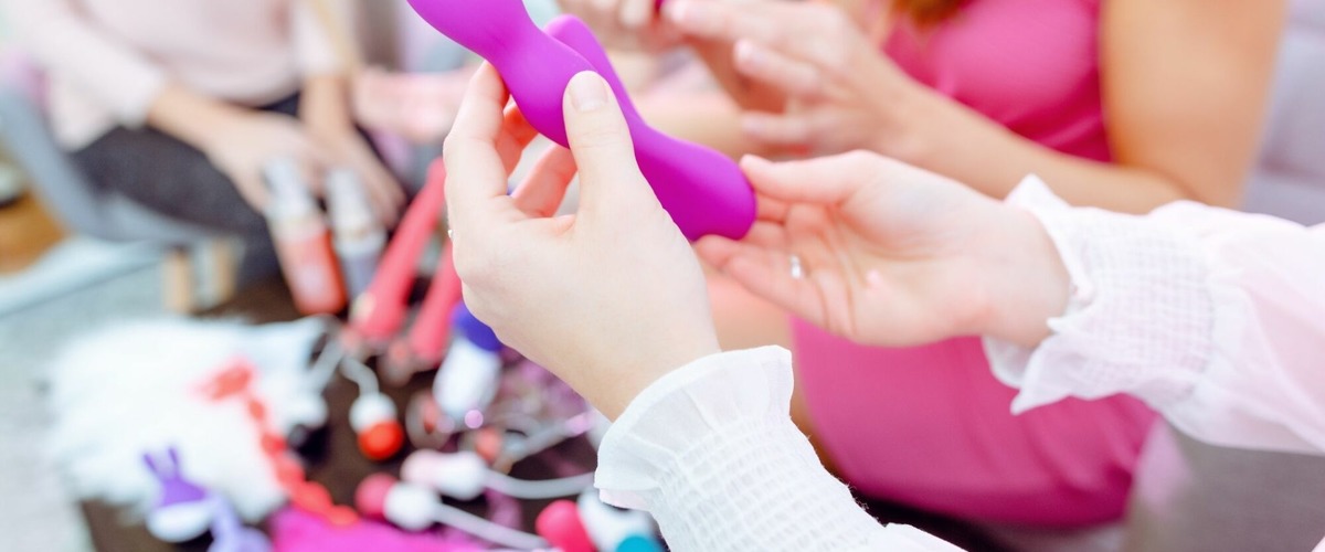 Революционные удовольствия. История создания секс-игрушек 