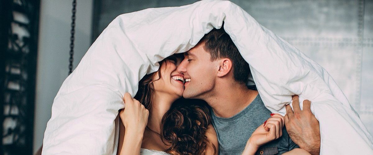 Почему выходят газы во время секса