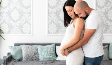 Анальный секс и мастурбация игрушками во время беременности. Опасно или нет?