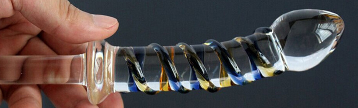 5 признаков идеального фаллоимитатора для мастурбации и секса