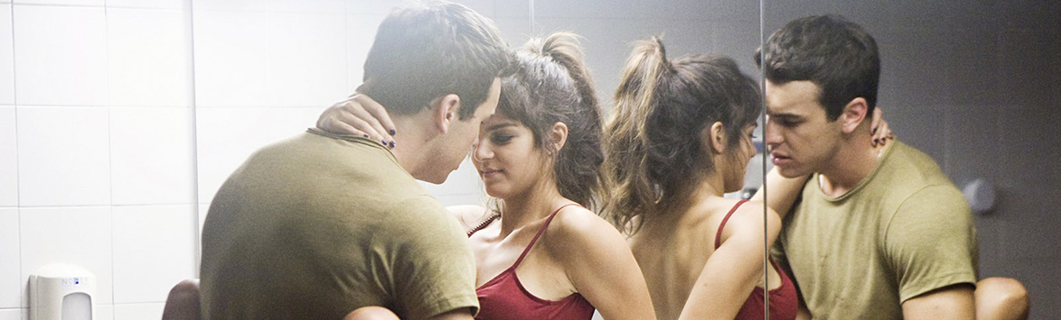 Секс перед зеркалом – эротично и возбуждающе