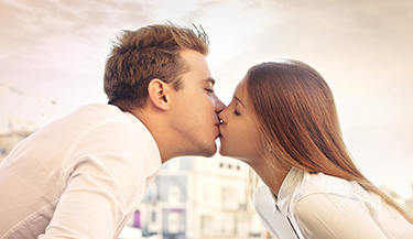 Где и как заняться любовью, чтобы не шуметь