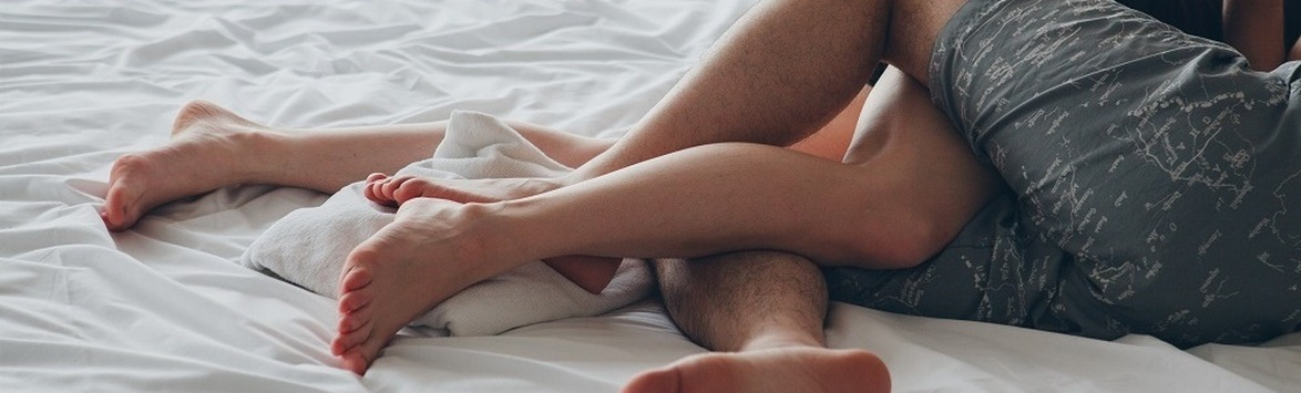 Завтрак в постель. Как разбудить мужчину минетом?