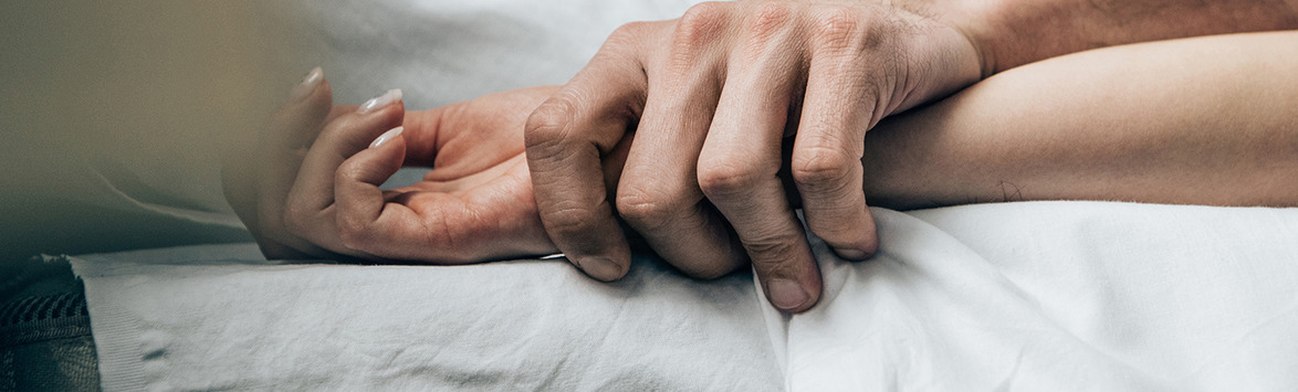 Разнообразие в постели: топ 5 поз для жесткого секса