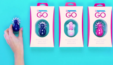 Необычная игрушка для орального секса  - вибратор Sqweel go