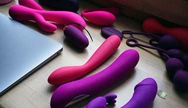 Вопросы и ответы о вибраторах. Все, что вы стеснялись спросить о вибрирующих секс-игрушках