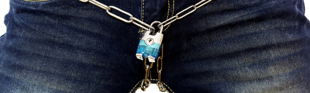 Мужской пояс верности: история, назначение, особенности