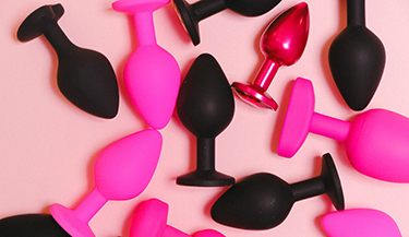 Как продлить срок службы анальных секс-игрушек