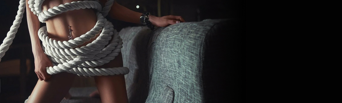 Как правильно связать руки девушки? Базовый элемент шибари