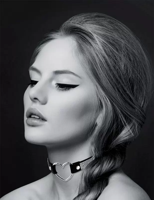 Элегантный чокер Concorde COLLIER STRASS ET COEUR, с металлическим сердечком, 39 см, черный