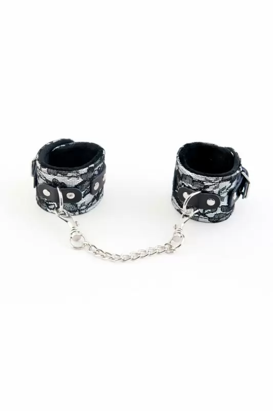 Кружевные наручники TOYFA Marcus – серебристый