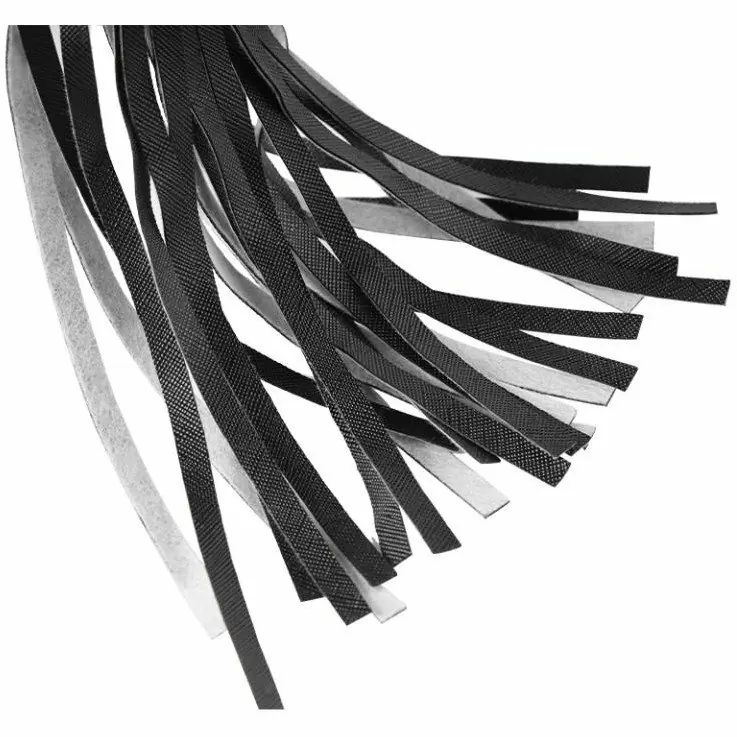 Черная плеть из искусственной кожи с удобной ручкой, Erozon