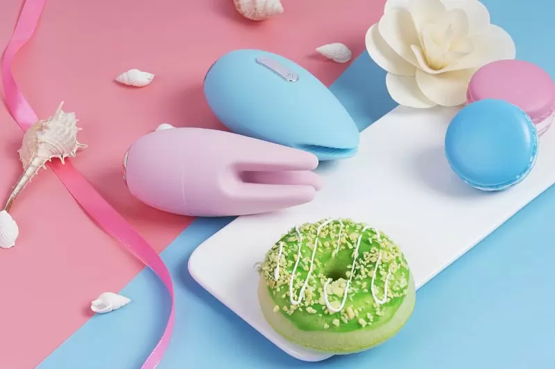 Вибростимулятор Svakom Cookie с подвижными тентаклями - розовый