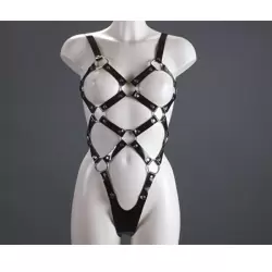 Сексуальная сбруя Подиум из натуральной лакированной кожи - S/M