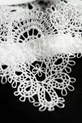 Белая подвязка из кружева ручной работы Dolce Piccante Delicati pizza - S/M