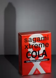 Презервативы Sagami Xtreme СOLA с ароматом колы -3 шт.