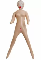 Кукла с лицом кинозвезды Savanna