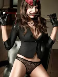 Cтринги Agent Of Love с нежным узором – черные, S/M