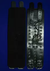 Наножники с карабинами Sinful