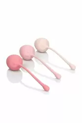 Оригинальные вагинальные шарики Kegel Training Set Strawberry в форме клубники - разноцветный