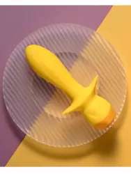 Элегантная анальная вибропробка Evolved Mellow Yellow, 13,5 см, с кристаллом, силикон, 10 режимов, желтый