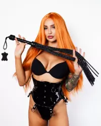 Плетеная мнгохвостая плеть- флоггер «Scandal»  из натуральной кожи