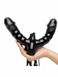 Реалистичный вибрострапон Pipedream Vibrating Double Delight Strap-On, двусторонний, 15 см, с двумя проводными пультами, черный