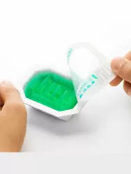 Нереалистичный мастурбатор Tenga Uni Emerald, 5,8 см, ТПЭ, зеленый