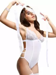 Сексапильное боди с маской для глаз и подвязкой Demoniq Simone белого цвета – S