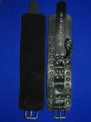 Наручники Sinful