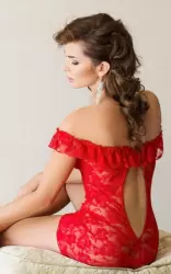 Комплект ВЕРОНИКА красного цвета: сорочка и стринги – S/M