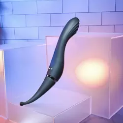 Мощный двусторонний вибратор Evolved TANTALIZING TEASER, черный