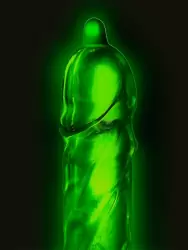 Гладкие презервативы EXPERT Neon, светящиеся, 10 шт