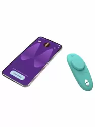 Интерактивный стимулятор клитора Womanizer We-Vibe Moxie+, с пультом Д/У, управление через приложение, 10 режимов, крепление на бельё