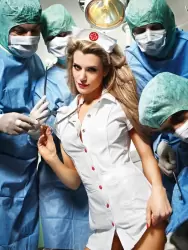 Игровой костюм Старшая Медсестра - Diva Size