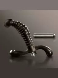 Ребристый стимулятор простаты Nexus Vibro, анатомически правильной формы, 10,2 см, черный