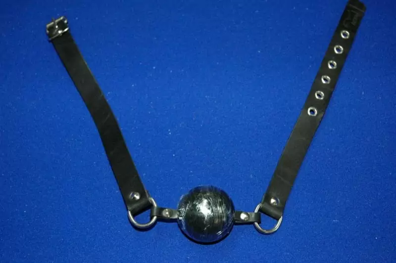 Черный кляп «Замолчи»