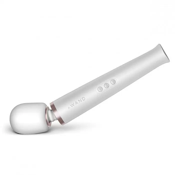 Мультифункциональный перезаряжаемый массажер le Wand - белый