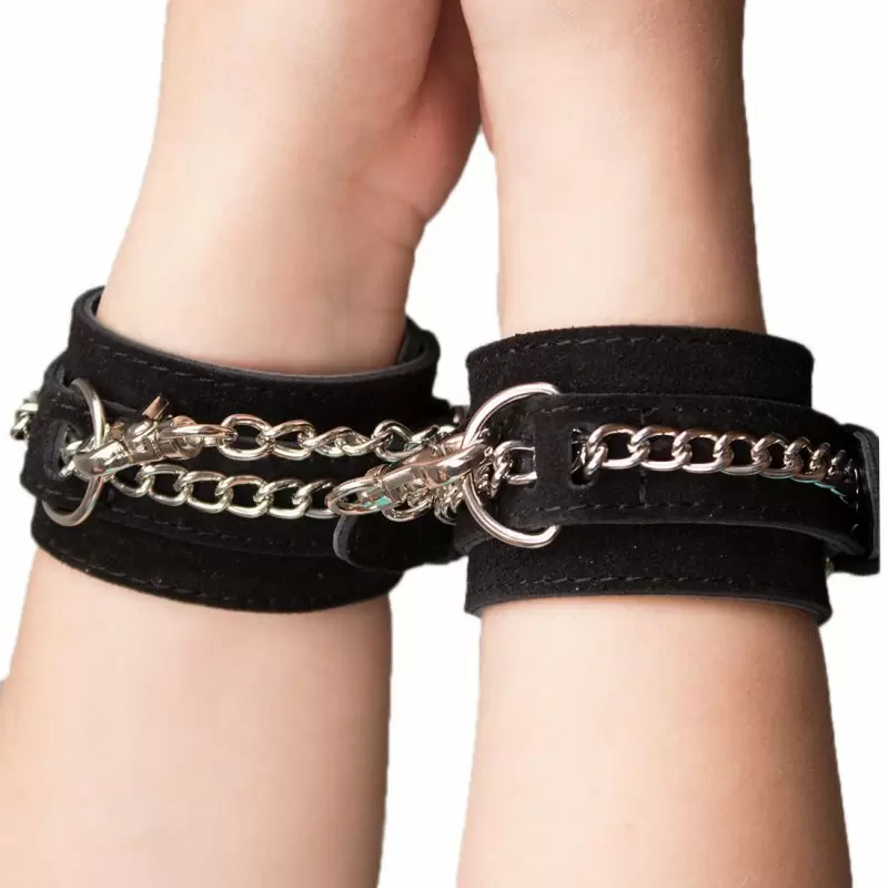 Наручники Kenzi Arms из натуральной замши - черный