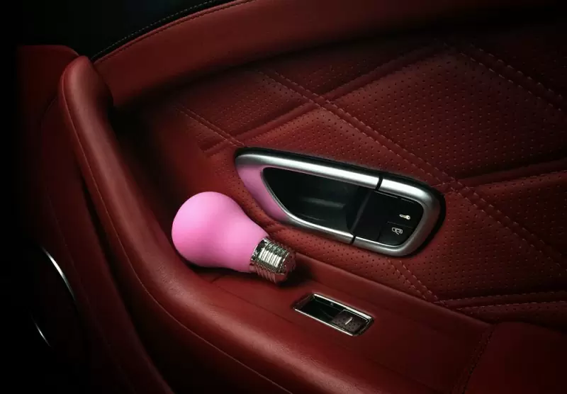Эксклюзивный вибратор в форме лампочки GBulb - розовый