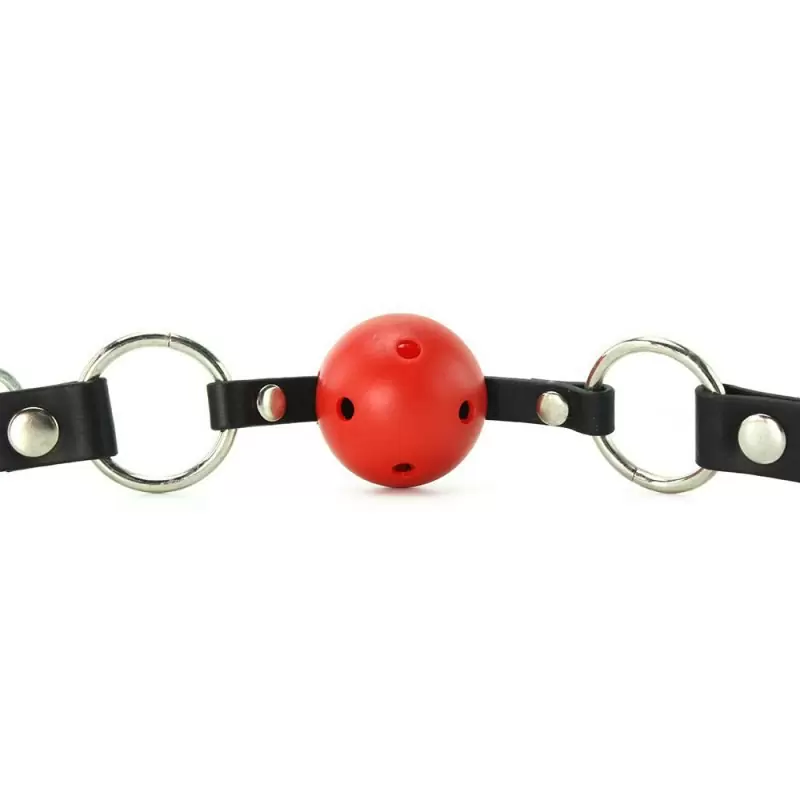 Кляп-шарик на ремне с отверстиями для дыхания Breathable Ball Gag – черный с красным