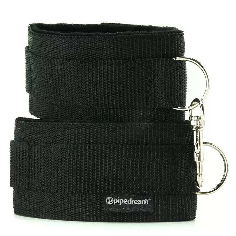 Наручники Luv Cuffs тканевые – черные